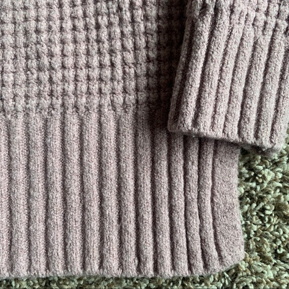 Ruby Moon sweater - Picture 4 of 7